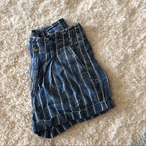 American eagle sailor shorts